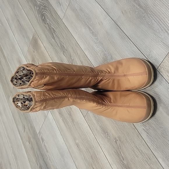 Timberland Golden Nylon Pull On Wedge Rain Boots Size 9 - Picture 6 of 9